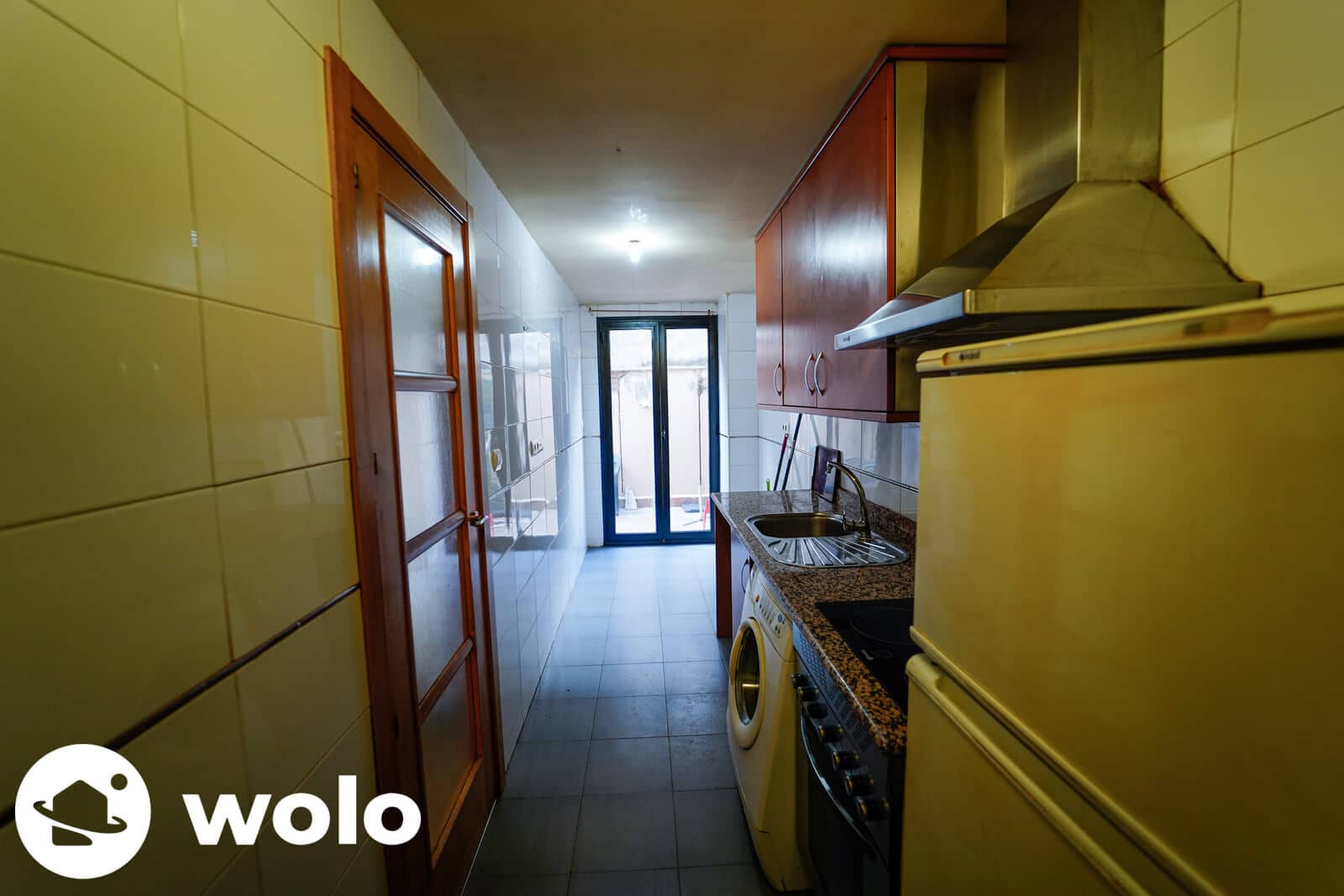 Piso con patio y parking en Casarrubios del Monte - Imagen 5